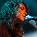 Sarah Lee Guthrie