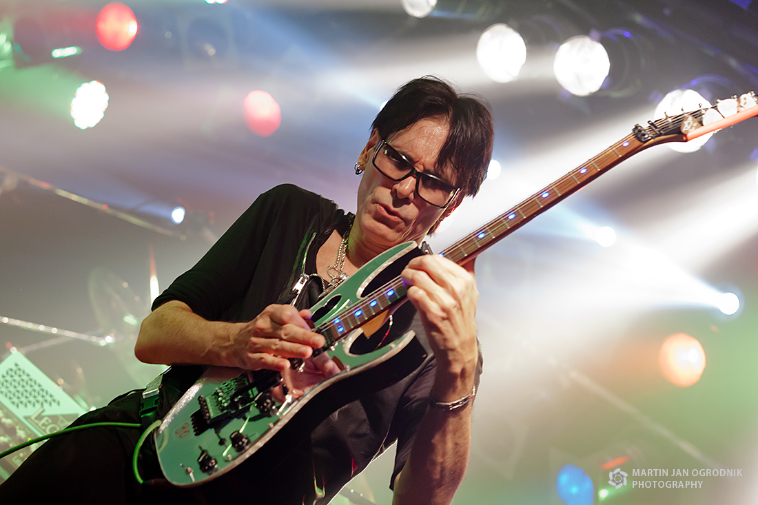 Steve Vai